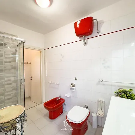 Casa Viviana Feriehus *
